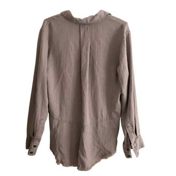 Velvet Heart Grey/Brown Button-Up Shirt with Frayed Hem Women’s Size Medium - Picture 2 of 7